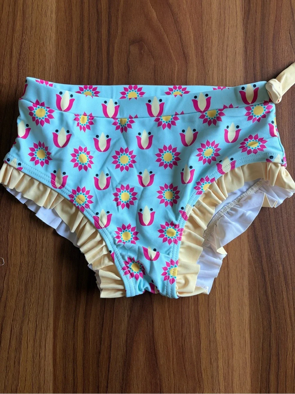 NWOT PatPat x Disney 6-7Y Anna & Elsa Swim